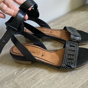Tamari’s - beautiful black summer sandal with neat detail .